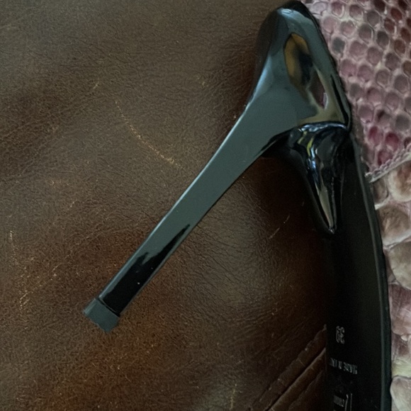 Burgundy/python boots - Picture 4 of 10